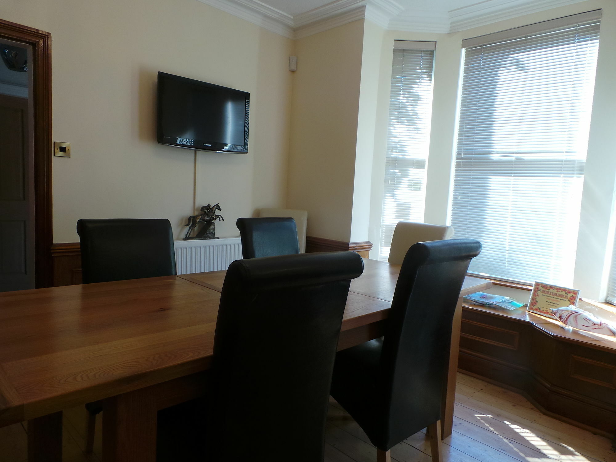 Laurels Bed & Breakfast Oswestry Ngoại thất bức ảnh